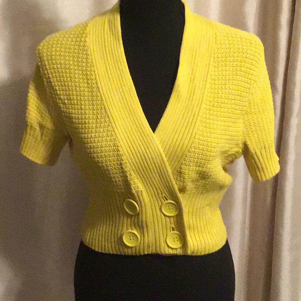 H&M yellow cardigan